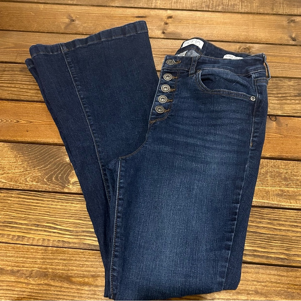 Worn once button fly flare jeans.